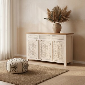 Buffet Manasha en bois massif sculpté à la...