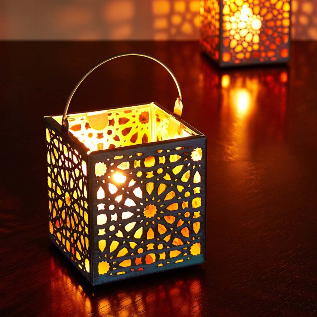 Orientalische Teelichthalter 10cm Weiss  box