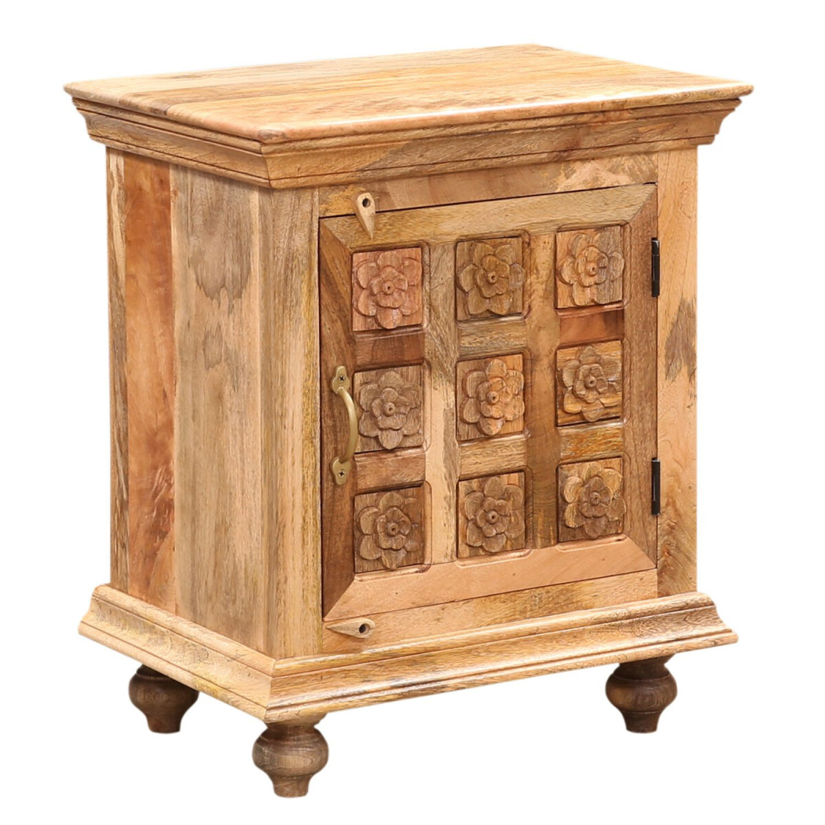 Meubles scandinaves : table de chevet, table dappoint, commo